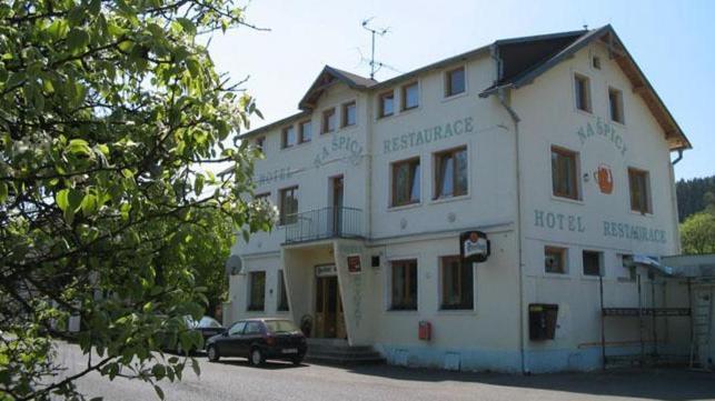 Hotel A Restaurace Na Spici Kyselka  Exteriör bild