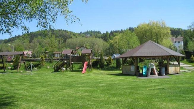 Hotel A Restaurace Na Spici Kyselka  Exteriör bild